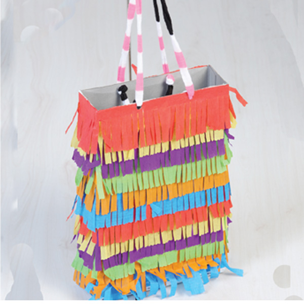 Ajak Anak Berkreasi Dari Koran Bekas Ajak Anak Berkreasi Dari Koran Bekas