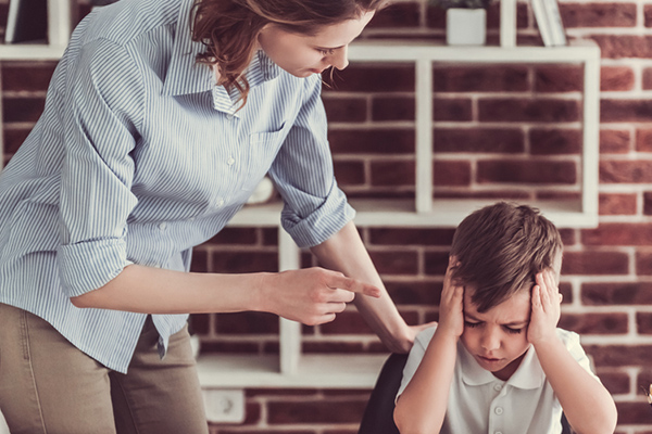 Hati-Hati, Kritik pada Anak Bisa Akibatkan Stres