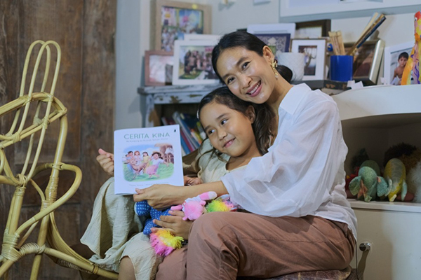 Cerita Kina, Buku Anak-Anak Pertama Karya Happy Salma